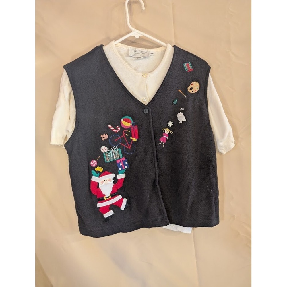 Vintage USA Made Christmas Santa‎ Embroidered Vest & Sweater Set M